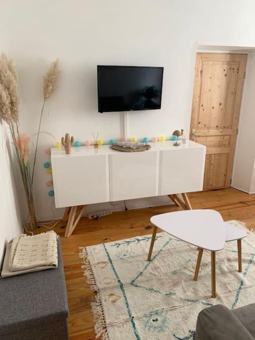 Le Petit Cocon Nimois Apartment Nimes Exterior photo